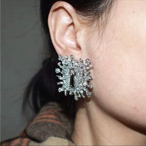 Key shape Earrings N885